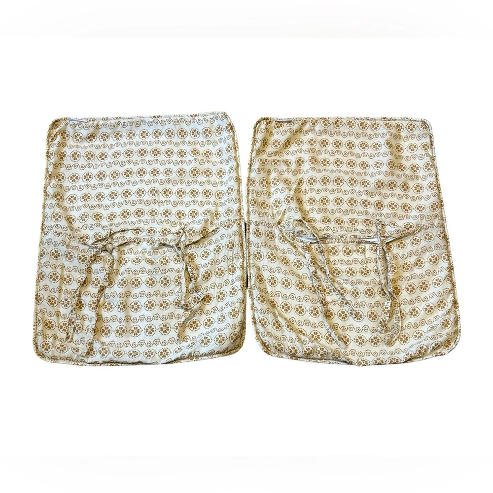 Levtex Home Jasmine Full‎ Patchwork Quilt with Matching Pillow Shams